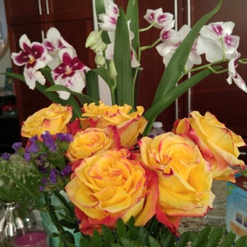 Simran's Garden - Flower arrangement - Florists Near Me - Phoenix, Arizona
