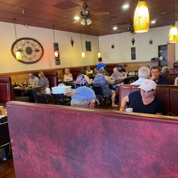 Good Times Diner - people sitting at tables in a restaurant - Diners Near Me - Englewood, Florida Good Times Diner - people sitting at tables in a restaurant - Diners Near Me - Englewood, Florida