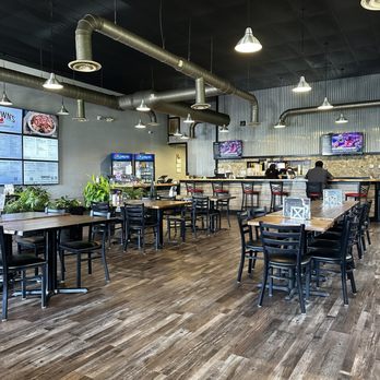 Shawn's Craft Barbecue - Seating area - Barbeque Near Me - Culpeper, Virginia Shawn's Craft Barbecue - Seating area - Barbeque Near Me - Culpeper, Virginia