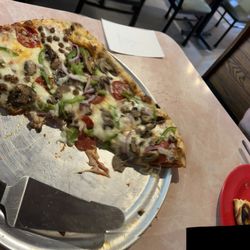 The Ambered Jack - The Jack's Special (minus olives), delicious!