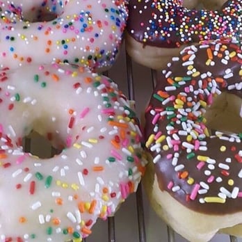 Donut Palace - Sprinkles - Donuts Near Me - Clinton, Mississippi