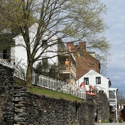 Creamy Creations - Local houses.