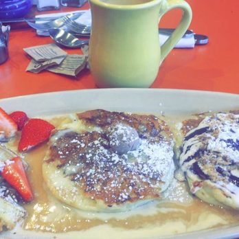 Snooze, an A.M. Eatery - Breakfast & Brunch Near Me - Addison, Texas