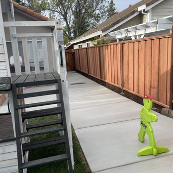 High Quality Fence - Board on board - Fences & Gates Near Me - Manteca, California High Quality Fence - Board on board - Fences & Gates Near Me - Manteca, California