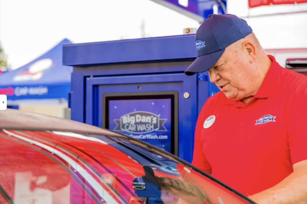 Big Dan's Car Wash, Rome Roadtrippers