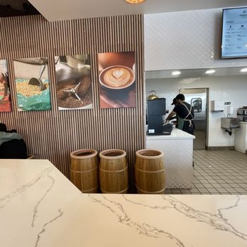 Qamaria Coffee - Coffee & Tea Near Me - Fullerton, California