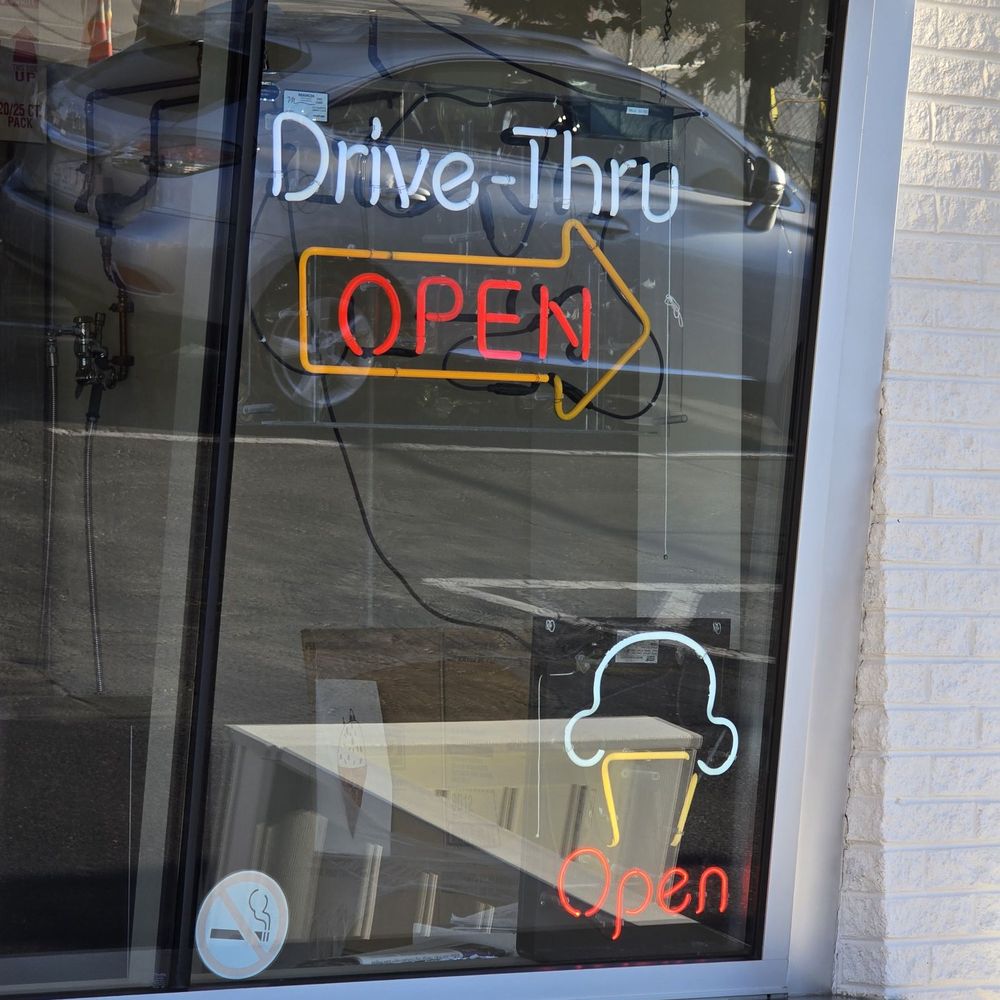 Comet Frozen Custard - Ice Cream & Frozen Yogurt Near Me - Rolling Meadows, Illinois Comet Frozen Custard - Ice Cream & Frozen Yogurt Near Me - Rolling Meadows, Illinois