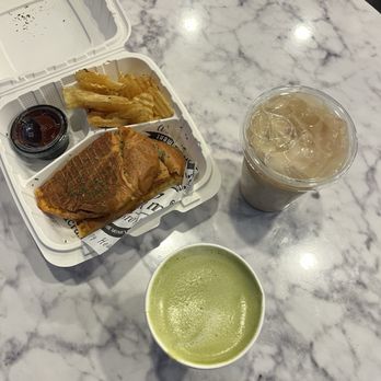 The Mugs - Ham & Cheese Croffle, Matcha Latte, Earl Grey Latte - Coffee & Tea Near Me - Irvine, California The Mugs - Ham & Cheese Croffle, Matcha Latte, Earl Grey Latte - Coffee & Tea Near Me - Irvine, California