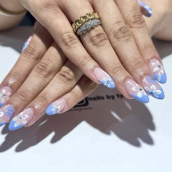 Studio Nail Salon - Nail Technicians Near Me - Germantown, Maryland