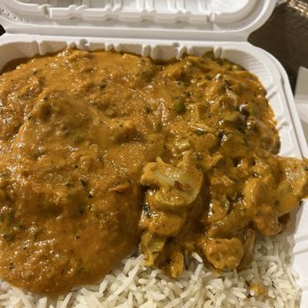 Punjabi Tandoor - Chicken Vindaloo & Mushroom Masala with rice - Indian Near Me - Anaheim, California