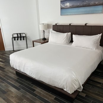 The Perry Hotel & Marina - Hotels Near Me - Key West, Florida The Perry Hotel & Marina - Hotels Near Me - Key West, Florida