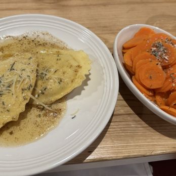Carrabba's Italian Grill - Cacio E Pepe Jumbo Raviolo & Honey Glazed Carrots - Italian Near Me - Jacksonville, Florida