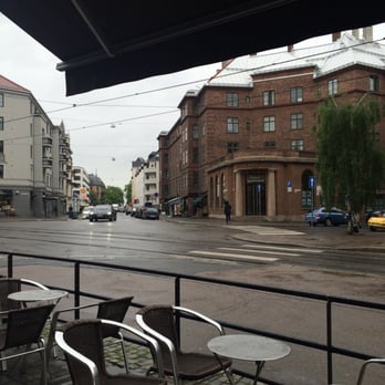 Kaffebrenneriet - Koselig på uteserveringen selv på en regnværsdag! - Coffee & Tea Near Me - Oslo, 03 Kaffebrenneriet - Koselig på uteserveringen selv på en regnværsdag! - Coffee & Tea Near Me - Oslo, 03
