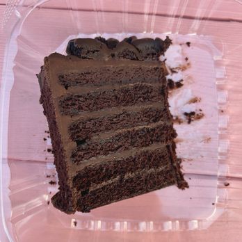 Mama Mila’s - Chocolate cake - Italian Near Me - Columbia, Tennessee