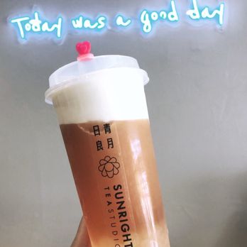 Sunright Tea Studio - Peach oolong - Bubble Tea Near Me - Diamond Bar, California Sunright Tea Studio - Peach oolong - Bubble Tea Near Me - Diamond Bar, California