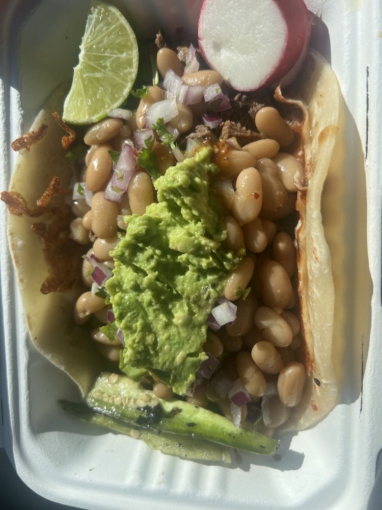 Perro 110 Tacos Inglewood