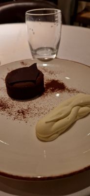 Bluebird Chelsea by null