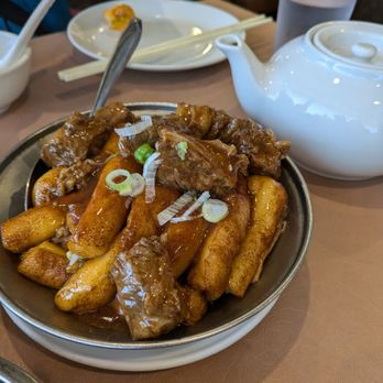 Westview Oriental Restaurant - Beef brisket with rice rolls. - Dim Sum Near Me - North Vancouver, British Columbia Westview Oriental Restaurant - Beef brisket with rice rolls. - Dim Sum Near Me - North Vancouver, British Columbia