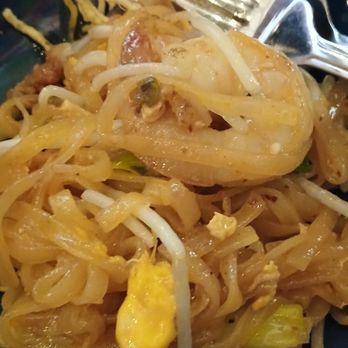 Weera Thai - Rainbow - Shrimp pad Thai - Thai Near Me - Las Vegas, Nevada Weera Thai - Rainbow - Shrimp pad Thai - Thai Near Me - Las Vegas, Nevada