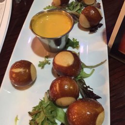 Pretzel bites with cheese