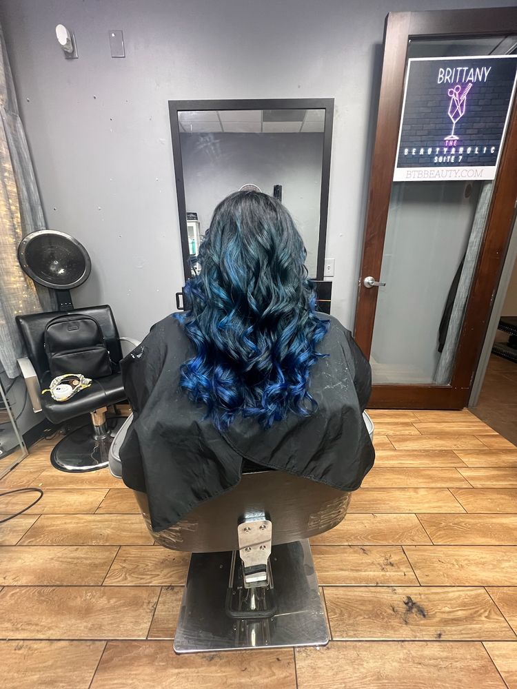 Brittany The Beautyaholic Logo