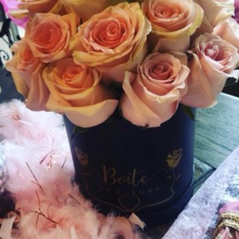 Boite De Fleurs - Birthday Boite - - Florists Near Me - Phoenix, Arizona