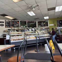 Ulia's Delicatessen