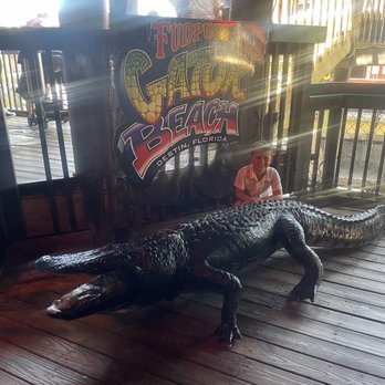Fudpucker's - Seafood Near Me - Destin, Florida