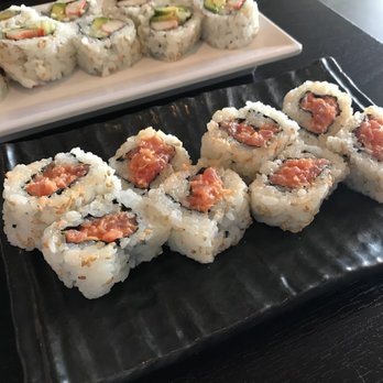 Kotobuki - Spicy tuna ($9.50) and California rolls ($6) - Japanese Near Me - San Diego, California