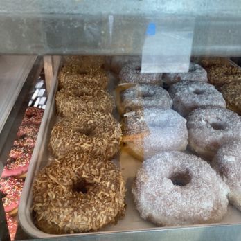Randy's Donuts - Donuts Near Me - Downey, California Randy's Donuts - Donuts Near Me - Downey, California
