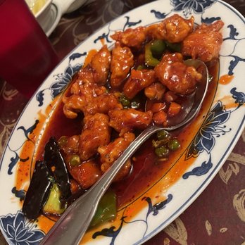 Far East Chinese Restaurant - General Tso Chicken - Vietnamese Near Me - Wyoming, Michigan