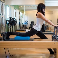 Fit Monkeys - Denise in pilates Psoas stretch!