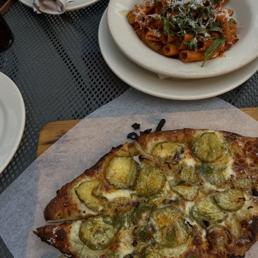 Five Restaurant Bistro - Pickle Pizza & Rigatoni - Seafood Near Me - Edmonds, Washington