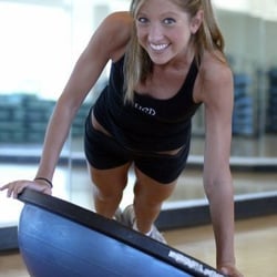 Caroline Jordan Fitness - Smiling's her favorite :)