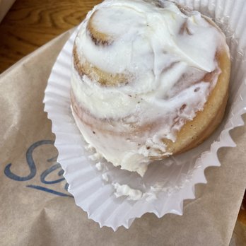 Scram - Cinnamon Roll - Breakfast & Brunch Near Me - Jersey City, New Jersey Scram - Cinnamon Roll - Breakfast & Brunch Near Me - Jersey City, New Jersey