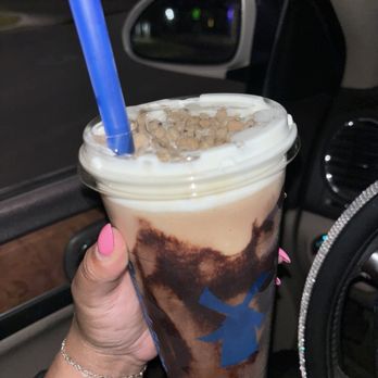 Dutch Bros Coffee - Cookie Dough Freeze - Juice Bars & Smoothies Near Me - Layton, Utah