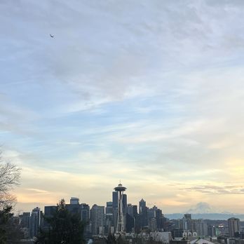 Kerry Park - Parks Near Me - Seattle, Washington
