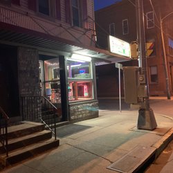 Greektown Pizza & Restaurant