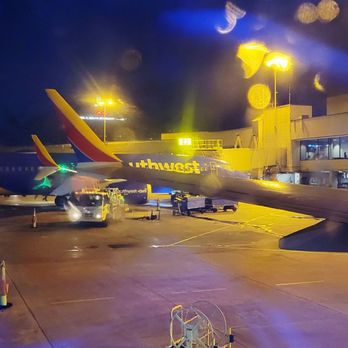 Southwest Airlines - Red-eye Flight To LAX (04/30/26). @SouthwestAir @SWAPic #HonoluluAirport #Honolulu #Oahu #Hawaii #Aloha #Traveling - Airlines Near Me - Honolulu, Hawaii Southwest Airlines - Red-eye Flight To LAX (04/30/26). @SouthwestAir @SWAPic #HonoluluAirport #Honolulu #Oahu #Hawaii #Aloha #Traveling - Airlines Near Me - Honolulu, Hawaii