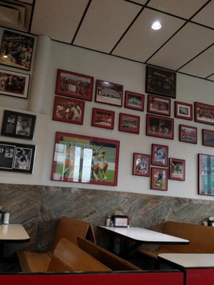 T Anthony's Pizzeria by null