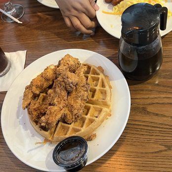 Another Broken Egg Cafe - Chicken & Waffles - Cafes Near Me - Virginia Beach, Virginia