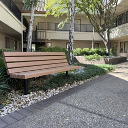 EverGrove Internal Medicine - Courtyard