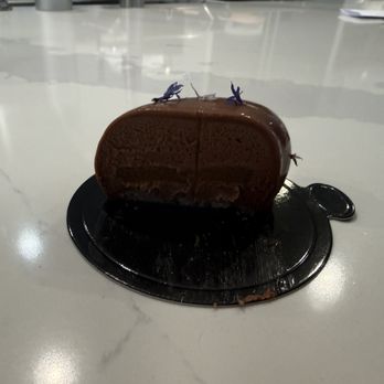 Lele Cake - Cross section - Coffee & Tea Near Me - Los Gatos, California Lele Cake - Cross section - Coffee & Tea Near Me - Los Gatos, California