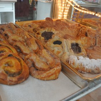 Leonard's Bakery - Pastries. - Bakeries Near Me - Honolulu, Hawaii