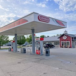 Hansen's Dairy - Cedar Falls - Hansen's Dairy offers Conoco fuel.