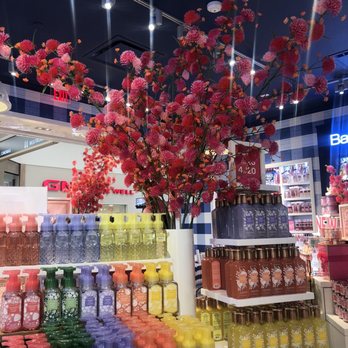 Bath & Body Works - Cosmetics & Beauty Supply Near Me - Lynchburg, Virginia