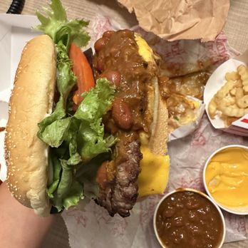 Portillo's - Chili burger - Hot Dogs Near Me - Orlando, Florida Portillo's - Chili burger - Hot Dogs Near Me - Orlando, Florida