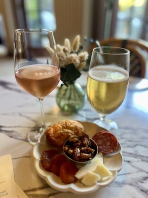 Petit Soleil - Bed, Breakfast and Bar by null