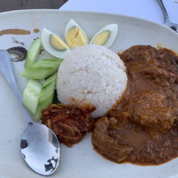 Banana Leaf Restaurant - Nasi lemak with beef - Singaporean Near Me - Milpitas, California Banana Leaf Restaurant - Nasi lemak with beef - Singaporean Near Me - Milpitas, California