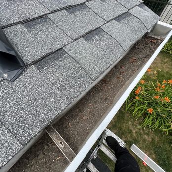 Ultimate Gutter - Gutter Services Near Me - Schaumburg, Illinois